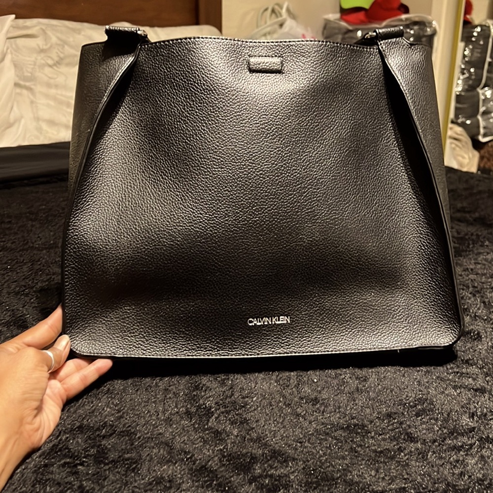 Calvin Klein large tote purse - Picture 2 of 5